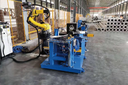 12m自动焊接机器人